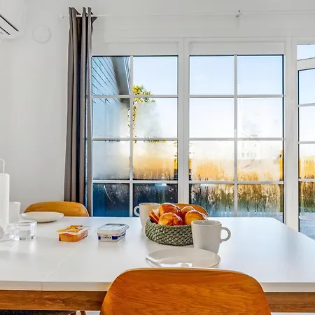 Ama - 350m From The Sea By Interhome *